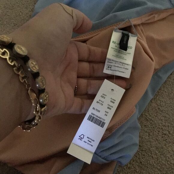 NWT J Crew Womens Swimsuit Ruched Squareneck One Piece Blue Mist BF17 - Picture 4 of 5